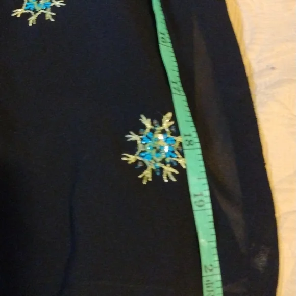 Girls dress - Picture 6 of 6